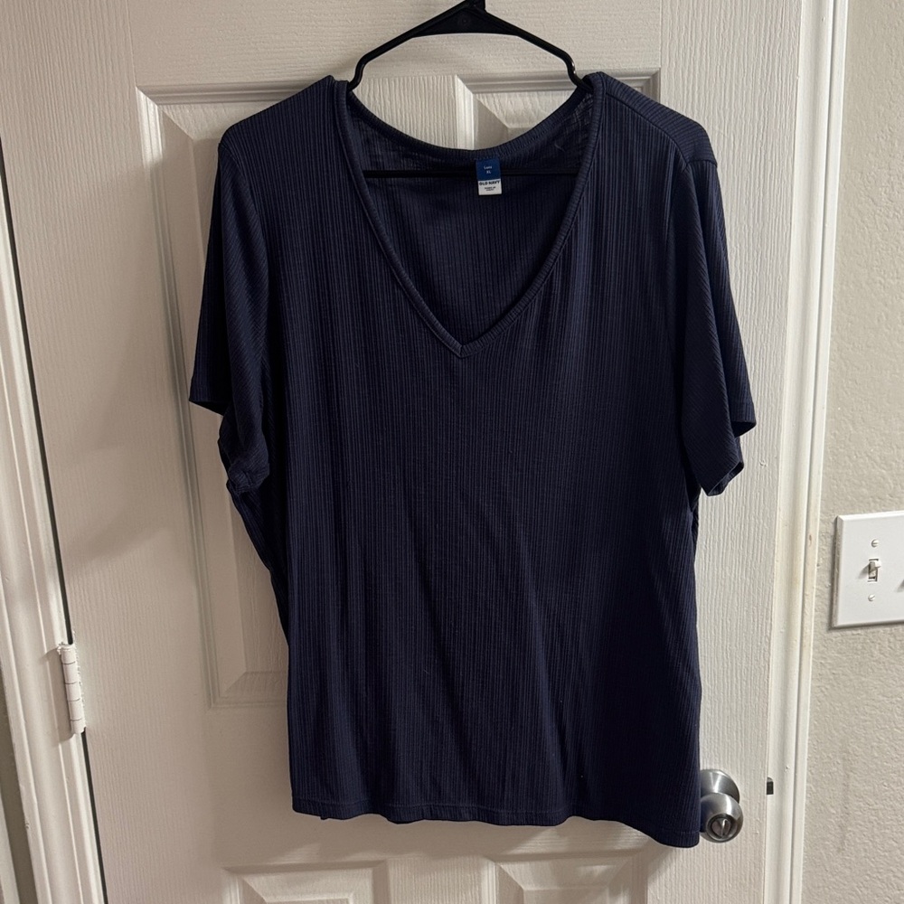 Old Navy Dark Blue V-Neck Short Sleeve Tee